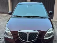 Usata Lancia Ypsilon 60 CV (44 kW) 2010 Viola Utilitaria