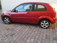 Usata Ford Fiesta 75 CV (55 kW) 2008 Rosso Utilitaria
