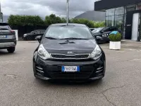 Usata Kia Rio 90 CV (66 kW) 2017 Nero Berlina