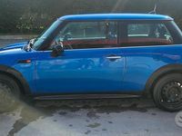 Usata Mini One D 75 CV (55 kW) 2006 Blu Utilitaria