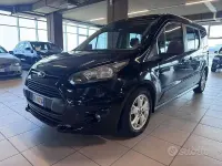 Usata Ford Tourneo Connect 150 CV (110 kW) 2015 Nero Monovolume