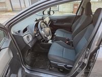 Usata Toyota Yaris Lounge 90 CV (66 kW) 2013 Utilitaria