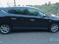Usata Lancia Delta 120 CV (88 kW) 2013 Nero Utilitaria