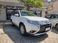 Usata Mitsubishi Outlander Intense 150 CV (110 kW) 2016 Bianco SUV