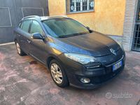 Usata Renault Mégane GrandTour 110 CV (80 kW) 2013 Grigio Station wagon