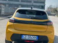 Usata Peugeot 208 Active 75 CV (55 kW) 2021 Giallo Utilitaria