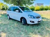 Usata Opel Zafira 150 CV (110 kW) 2013 Bianco Monovolume