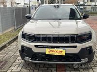 Nuova Jeep Avenger Summit 100 CV (73 kW) 2025 Beige SUV