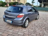 usata Opel Astra 3ª serie - 2006 1.9 CDTI