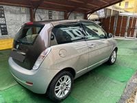 Usata Lancia Ypsilon 69 CV (50 kW) 2010 Grigio Utilitaria