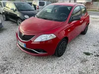 Usata Lancia Ypsilon 95 CV (69 kW) 2017 Rosso Utilitaria