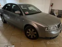 Usata Audi A4 101 CV (74 kW) 2003 Grigio Berlina