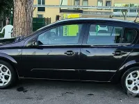 Usata Opel Astra 60 CV (44 kW) 2004 Nero Berlina