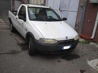 Usata Fiat Strada 69 CV (50 kW) 2001 Bianco Pick-up