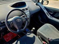 usata Toyota Yaris 1.0 5 porte Sol GPL