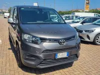 Usata Toyota Proace City City 131 CV (96 kW) 2021 Grigio scuro Monovolume