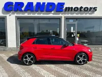 Nuova Audi A1 Sportback S-Line 116 CV (85 kW) 2026 Rosso progressivo metallizzato Utilitaria