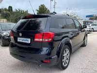 Usata Fiat Freemont 140 CV (102 kW) 2013 Blu SUV