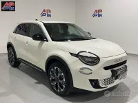 Usata Fiat 600 La Prima 136 CV (100 kW) 2025 Nero SUV
