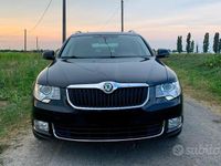Usata Skoda Superb Elegance 140 CV (102 kW) 2013 Nero Station wagon