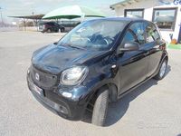 Usata Smart ForFour 71 CV (52 kW) 2016 Nero Utilitaria