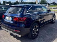 Usata Mercedes GLC300e 194 CV (142 kW) 2021 Blu/azzurro SUV