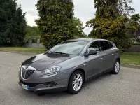Usata Lancia Delta S 165 CV (121 kW) 2010 Grigio Utilitaria