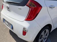 Usata Kia Picanto 67 CV (49 kW) 2014 Bianco Utilitaria