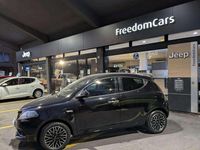 Usata Lancia Ypsilon Gold 69 CV (50 kW) 2017 Nero Utilitaria