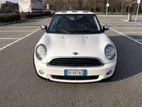 Usata Mini ONE 75 CV (55 kW) 2009 Beige Utilitaria