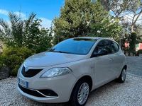 Usata Lancia Ypsilon Gold 69 CV (50 kW) 2017 Utilitaria