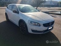 Usata Volvo V60 CC 150 CV (110 kW) 2016 Station wagon
