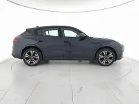 Usata Maserati Grecale Folgore 409 kW (557 CV) 2024 Blu atmosfera SUV