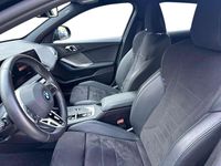 Usata BMW 120 M Sport 163 CV (119 kW) 2025 Black sapphire metallizzato Utilitaria