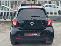 Usata Smart ForFour Passion 89 CV (65 kW) 2019 Nero Utilitaria