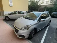 Usata Peugeot 208 Allure 82 CV (60 kW) 2017 Grigio Utilitaria