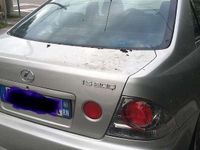 Usata Lexus IS200 155 CV (114 kW) 2000 Argento Berlina