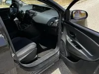 Usata Lancia Ypsilon 95 CV (69 kW) 2012 Bluazzurro Utilitaria