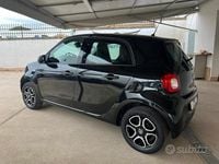 Usata Smart ForFour Prime 71 CV (52 kW) 2016 Nero Utilitaria
