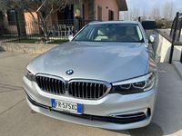 Usata BMW 520 Luxury Line 190 CV (139 kW) 2018 Argento Station wagon