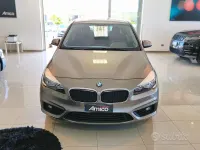 Usata BMW 218 Sport Line 150 CV (110 kW) 2016 Grigio chiaro Monovolume