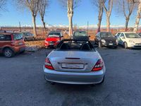 Usata Mercedes SLK200 163 CV (119 kW) 2007 Argento Cabrio
