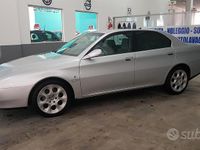 Usata Alfa Romeo 166 190 CV (139 kW) 1999 Grigio Berlina