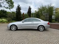 Usata Mercedes CLK320 218 CV (160 kW) 2002 Argento Coupé