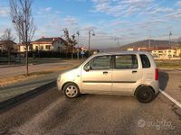 Usata Opel Agila 75 CV (55 kW) 2001 Grigio Utilitaria