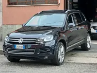 Usata VW Touareg 245 CV (180 kW) 2013 Nero SUV