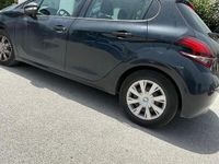 Usata Peugeot 208 Active 68 CV (50 kW) 2016 Blu Utilitaria