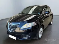 Usata Lancia Ypsilon Silver 69 CV (50 kW) 2014 Nero Utilitaria
