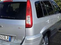 Usata Ford Fusion 68 CV (50 kW) 2008 Argento Monovolume