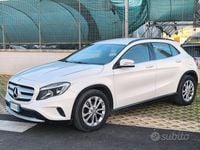 Usata Mercedes GLA180 110 CV (80 kW) 2016 Bianco SUV